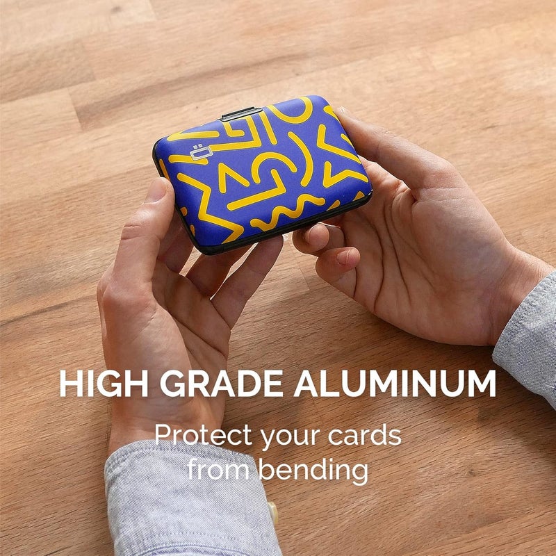 ÖGON -DESIGNS- Aluminum card holder, RFID Protection against fraud and demagnetization, Compact wallet, Smart Case STOCKHOLM V1 model - Image 4